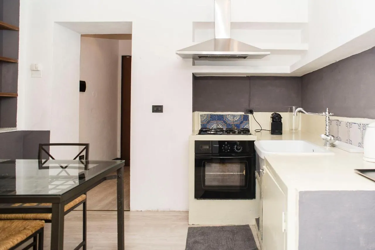 Living Milan - Via Brera 23 Apartment