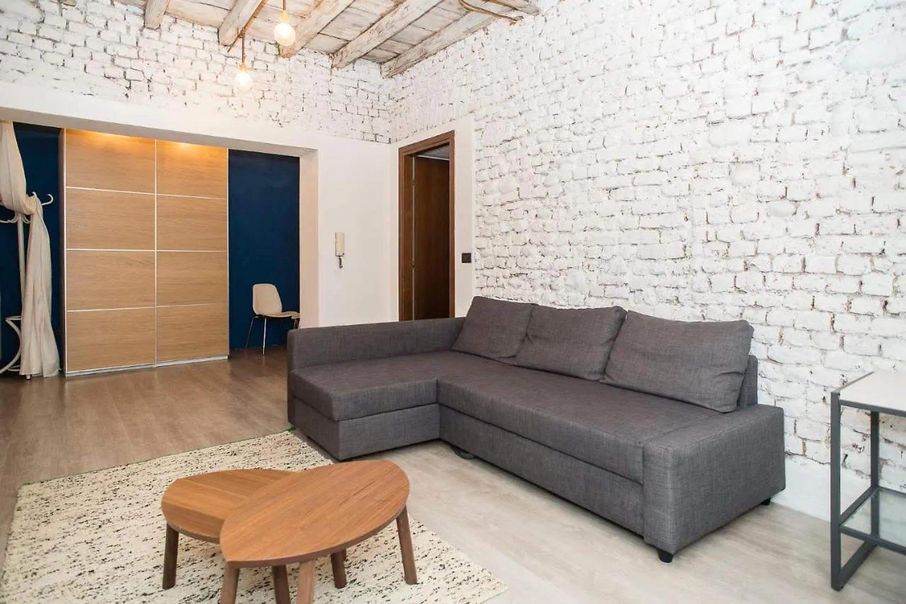 アパート Living Milan - Via Brera 23アパートメント